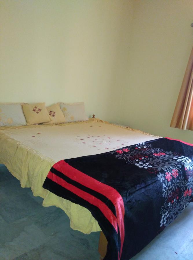 Middle Way Home Stay بود جايا المظهر الخارجي الصورة